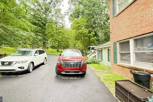 193 St Andrews Dr, Bushkill, PA 18324 - Photo 4