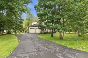 107 Gollum Ln, Bushkill, PA 18371 - Photo 62