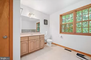 107 Gollum Ln, Bushkill, PA 18371 - Photo 50