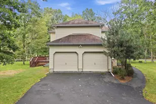107 Gollum Ln, Bushkill, PA 18371 - Photo 58