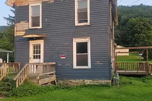 72 Sherman St, Hazleton, PA 16922 - Photo 1