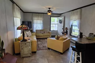 37 Meadowview Dr, New Bloomfield, PA 17068 - Photo 6