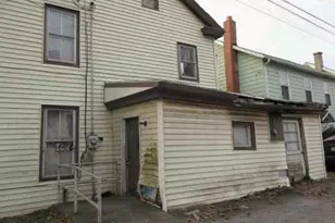 125 Cherry St, Duncannon, PA 17020 - Photo 2