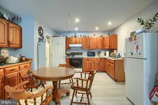 46 N Front St, Duncannon, PA 17020 - Photo 8