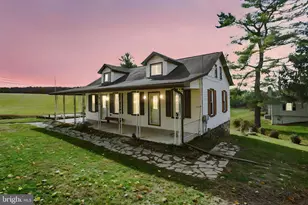 100 Roseglen Rd, Duncannon, PA 17020 - Photo 2