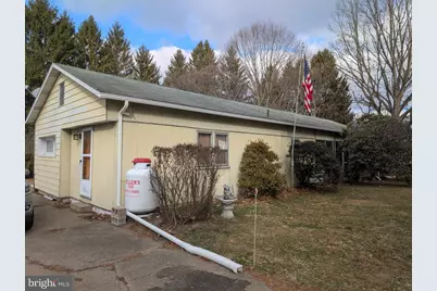 96 Yankee Drive, New Bloomfield, PA 17068 - Photo 2
