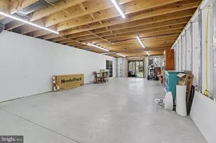 60 Stoner Dr, Shermans Dale, PA 17090 - Photo 34