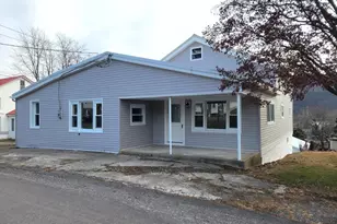 830 N Lincoln St, Duncannon, PA 17020 - Photo 1