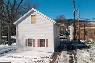 30 W McClure St, New Bloomfield, PA 17068 - Photo 4