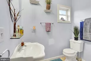 465 N 4th St, Newport, PA 17074 - Photo 8