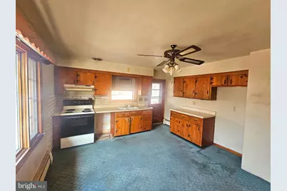 26 Eisenhower Boulevard, Duncannon, PA 17020 - Photo 2