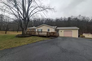 71 Hope Rd, New Bloomfield, PA 17068 - Photo 2