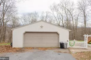 25 Basin Hill Rd, Duncannon, PA 17020 - Photo 8