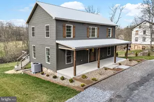 22 Academy Rd, Newport, PA 17074 - Photo 2