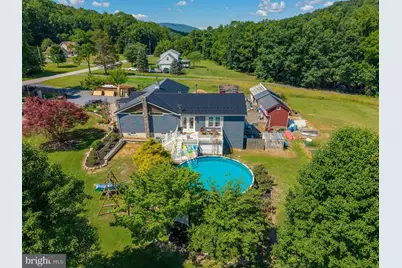 278 Greenbriar Road, Elliottsburg, PA 17024 - Photo 2