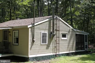 215 Wolfgang Ln, Blain, PA 17006 - Photo 2