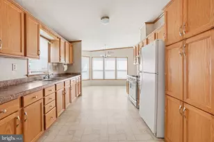 6 Meadowview Dr, New Bloomfield, PA 17068 - Photo 10