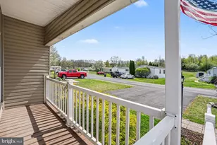 6 Meadowview Dr, New Bloomfield, PA 17068 - Photo 4