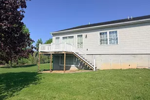 227 Patio Ct, New Bloomfield, PA 17068 - Photo 4