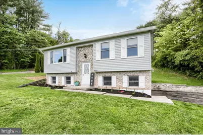 755 Green Hill Drive, Newport, PA 17074 - Photo 2