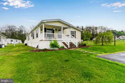 66 Meadowview Drive, New Bloomfield, PA 17068 - Photo 1