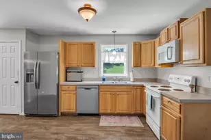 508 Ashley Ln, Marysville, PA 17053 - Photo 4