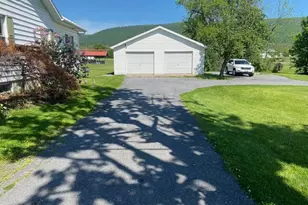 10308 Raccoon Valley Rd, Ickesburg, PA 17037 - Photo 8