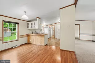 49 Meadowview Dr, New Bloomfield, PA 17068 - Photo 6