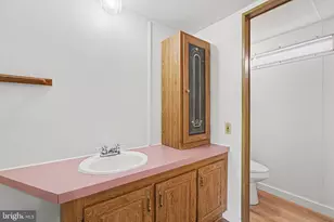 24 Meadowview Dr, New Bloomfield, PA 17068 - Photo 12