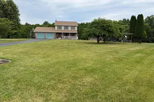 7 Kathryn Dr, Duncannon, PA 17020 - Photo 2