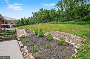64 N Market St, Millerstown, PA 17062 - Photo 22