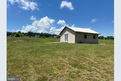 581 N Front Street, Newport, PA 17074 - Photo 1