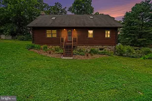 45 Baker Ln, Landisburg, PA 17040 - Photo 2