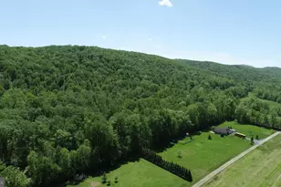 4909 Raccoon Valley Rd Rd, Millerstown, PA 17062 - Photo 2