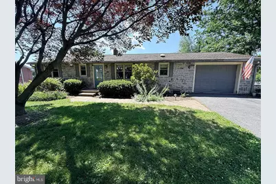 223 W High Street, New Bloomfield, PA 17068 - Photo 2