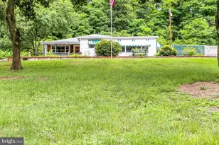 111 Juniata Pkwy E, Newport, PA 17074 - Photo 1