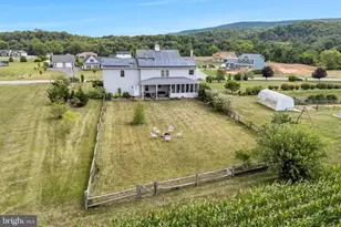 20 Bella Terra Dr, Shermans Dale, PA 17090 - Photo 34