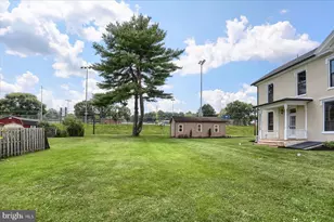 605 N 4th St, Newport, PA 17074 - Photo 42