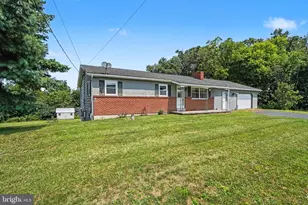 2612 Middle Ridge Rd, Newport, PA 17074 - Photo 2