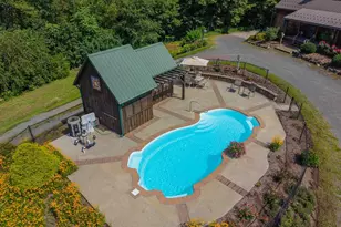 860 Old Ferry Rd, Millerstown, PA 17062 - Photo 16