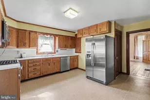 326 Mulberry St, Newport, PA 17074 - Photo 16