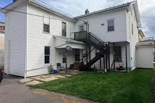 38 S 2nd St, Newport, PA 17074 - Photo 2