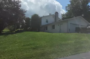 7620 Spring Rd, New Bloomfield, PA 17068 - Photo 2
