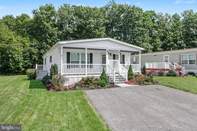 31 Meadowview Drive, New Bloomfield, PA 17068 - Photo 2