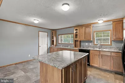 76 Meadowview Drive, New Bloomfield, PA 17068 - Photo 8