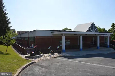 2075 W Norwegian Street, Pottsville, PA 17901 - Photo 2