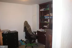 621 W Norwegian St, Pottsville, PA 17901 - Photo 8