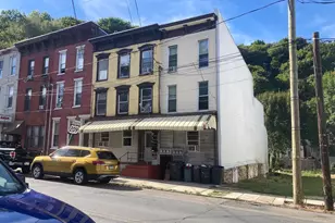 716 - 718 W Market St, Pottsville, PA 17901 - Photo 2