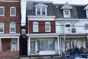 1903 W Market St, Pottsville, PA 17901 - Photo 4