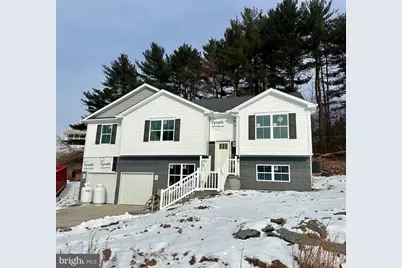 9 Country Club Road, Ashland, PA 17921 - Photo 1